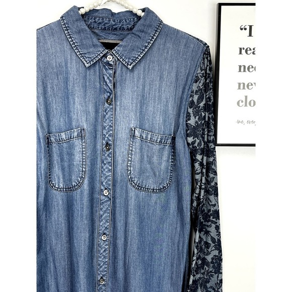 Rails Chambray Button Down with Floral Detailing SZ S - Picture 3 of 7